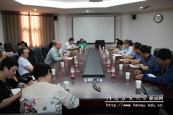 ��У����ϲ�ﵽ���˵�Ӱ
����